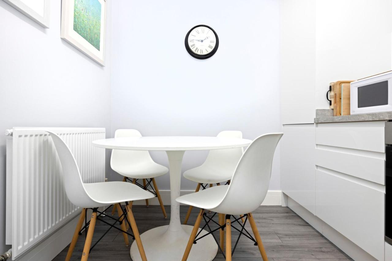 Apartmán Joivy Modern Flat On Rose Street EDI Exteriér fotografie